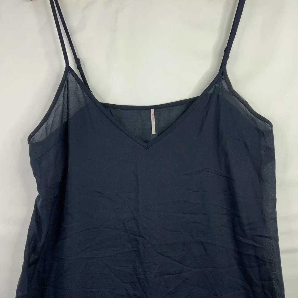 Free People Intimately Black V-Neck Camisole Adjustable Straps Size L OB401564